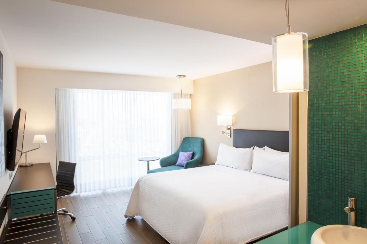 Fiesta Inn Celaya Galerias Ngoại thất bức ảnh