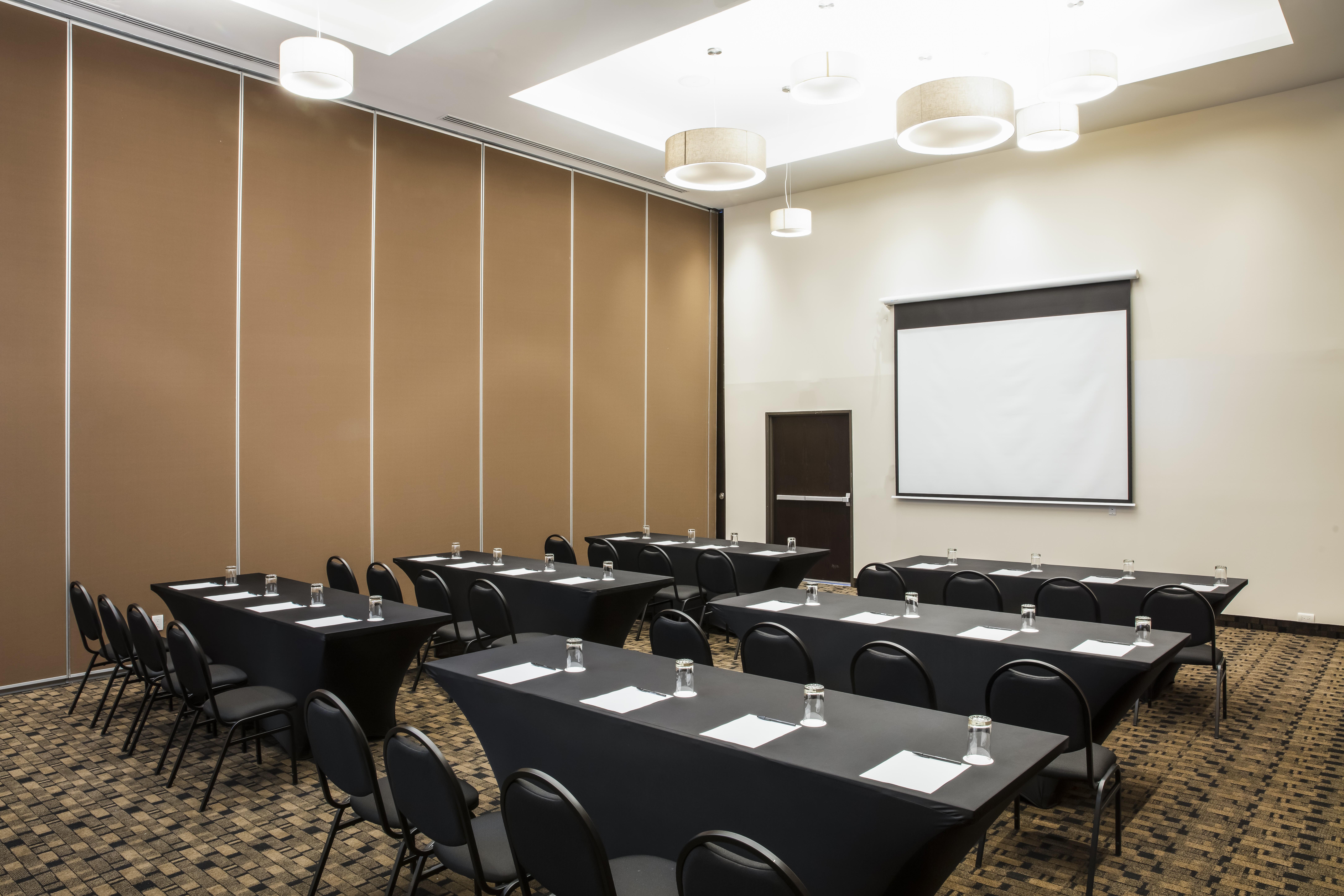 Fiesta Inn Celaya Galerias Ngoại thất bức ảnh